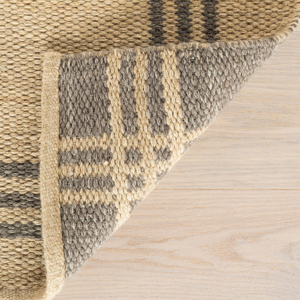 Mason Hand Woven Wool Rug | Tan