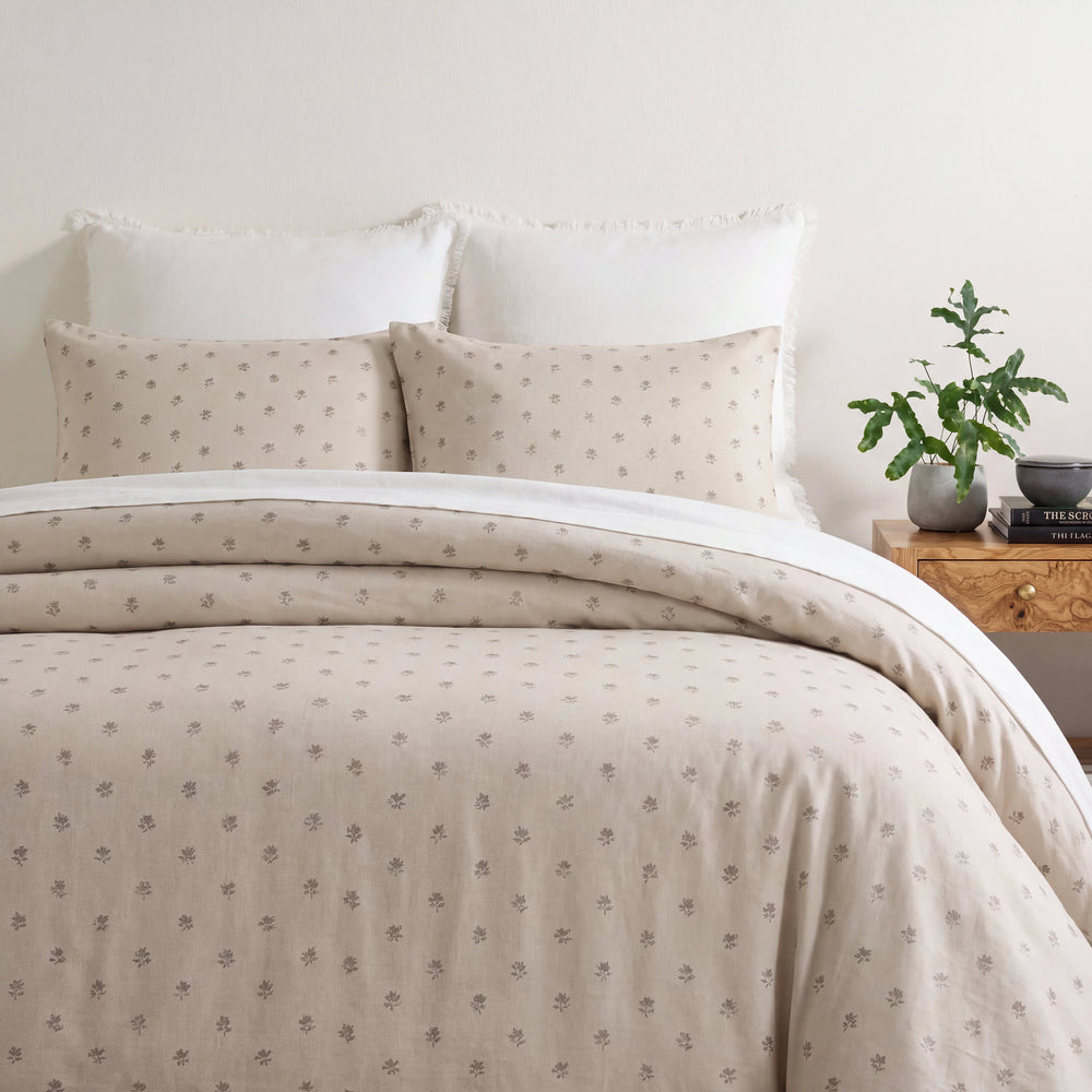 Marisol Duvet Cover | Ivory