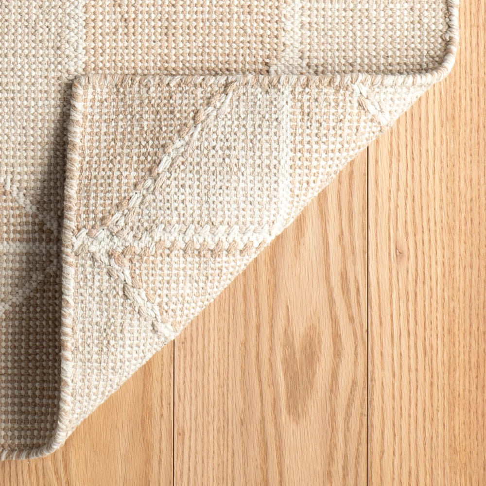 Ojai Hand Loom Knotted Cotton Rug | Wheat