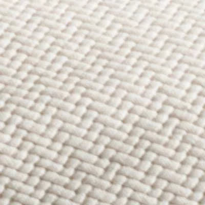 Interlaken Matelasse Coverlet Swatch | Ivory