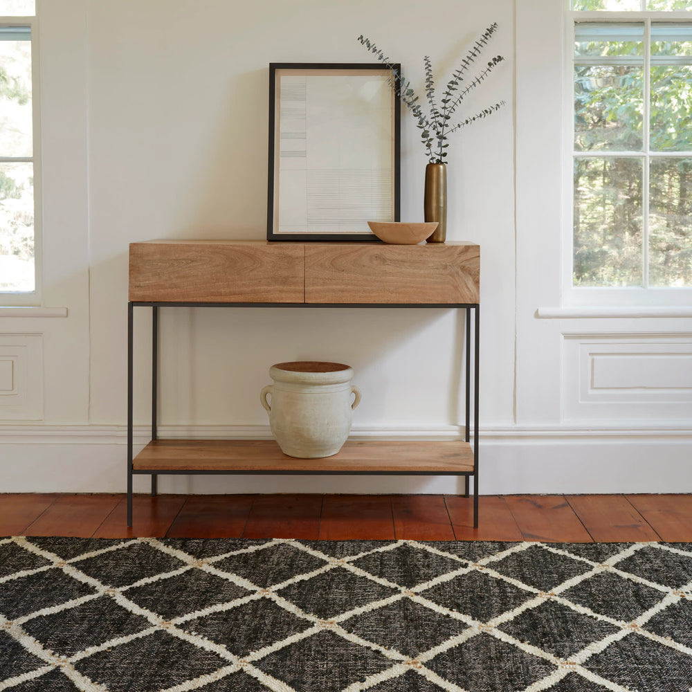 Kali Handwoven Jute Rug | Black