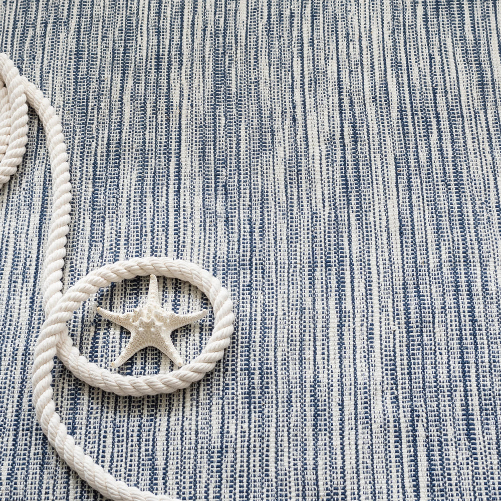 Tideline Handwoven Indoor/Outdoor Rug | Navy