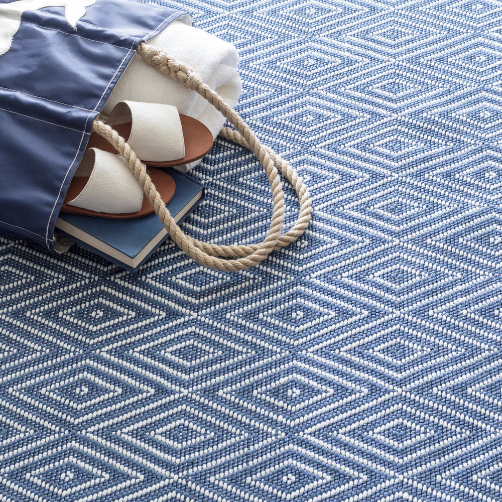 Diamond Handwoven Indoor/Outdoor Rug | Denim/White