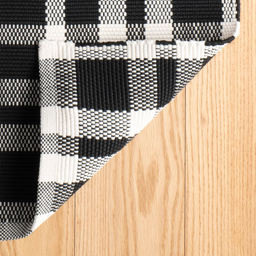Tattersall Handwoven Indoor/Outdoor Rug | Black