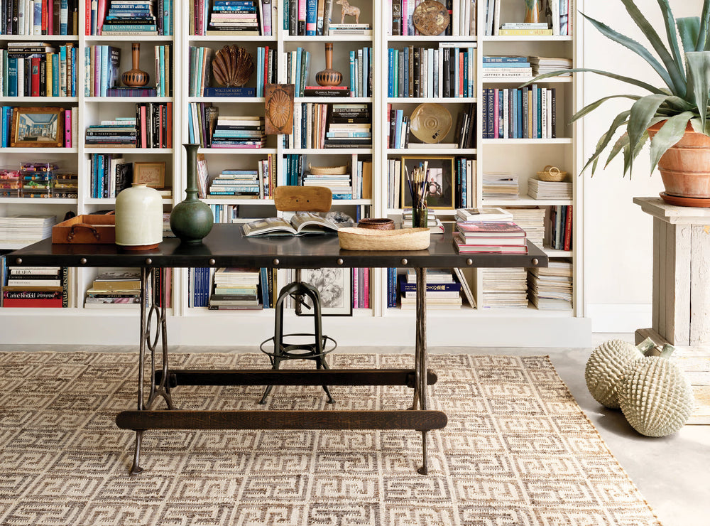 Auricula Handwoven Jute Rug by Bunny Williams | Brown