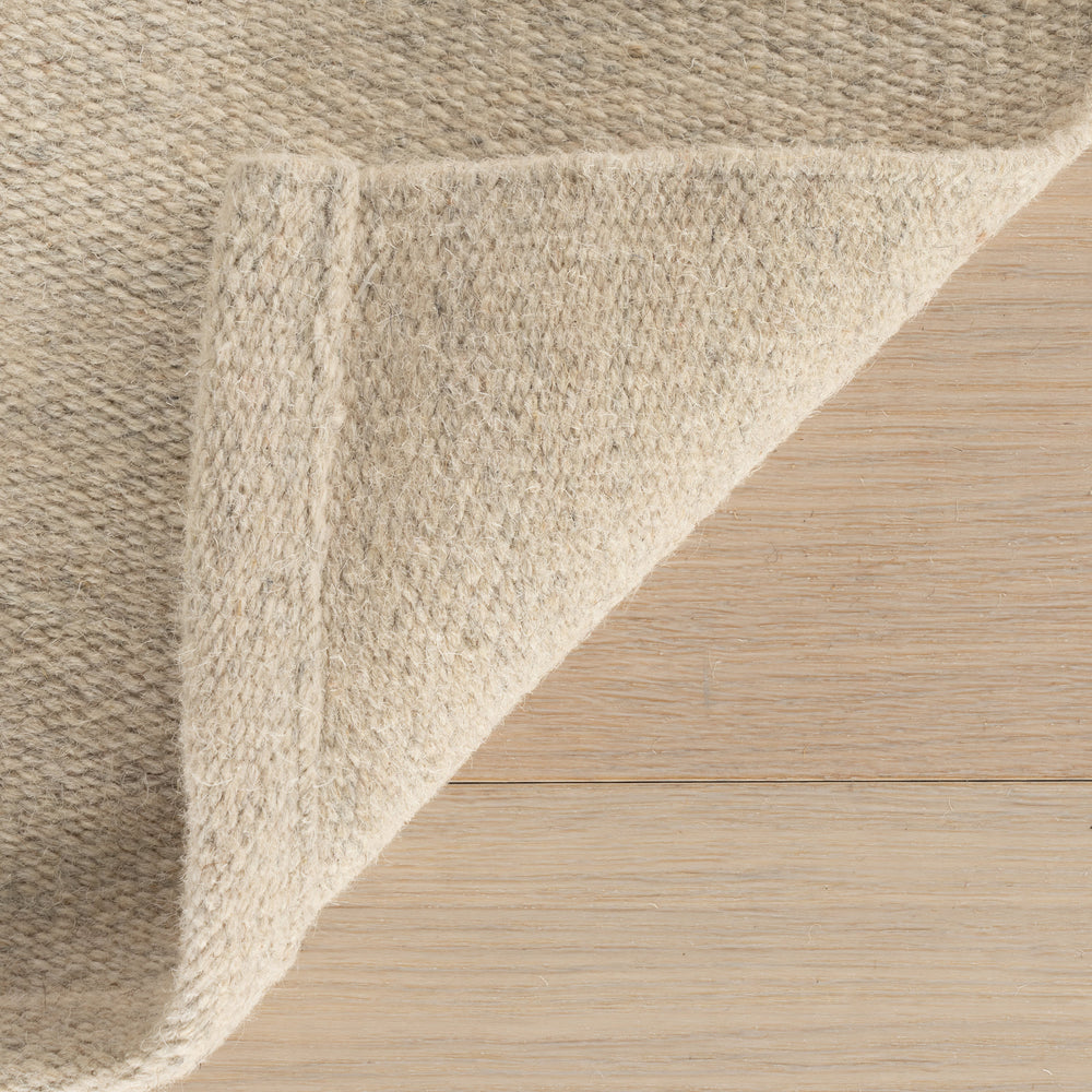 Iirela Modern Ivory Rug | Ivory