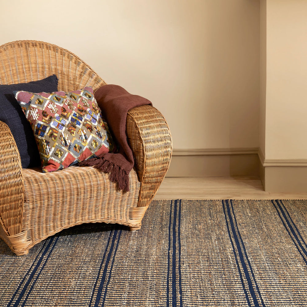 Arbor Handwoven Jute Rug | Navy
