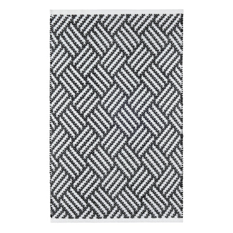 Crisscross Black Handwoven Indoor/Outdoor Rug