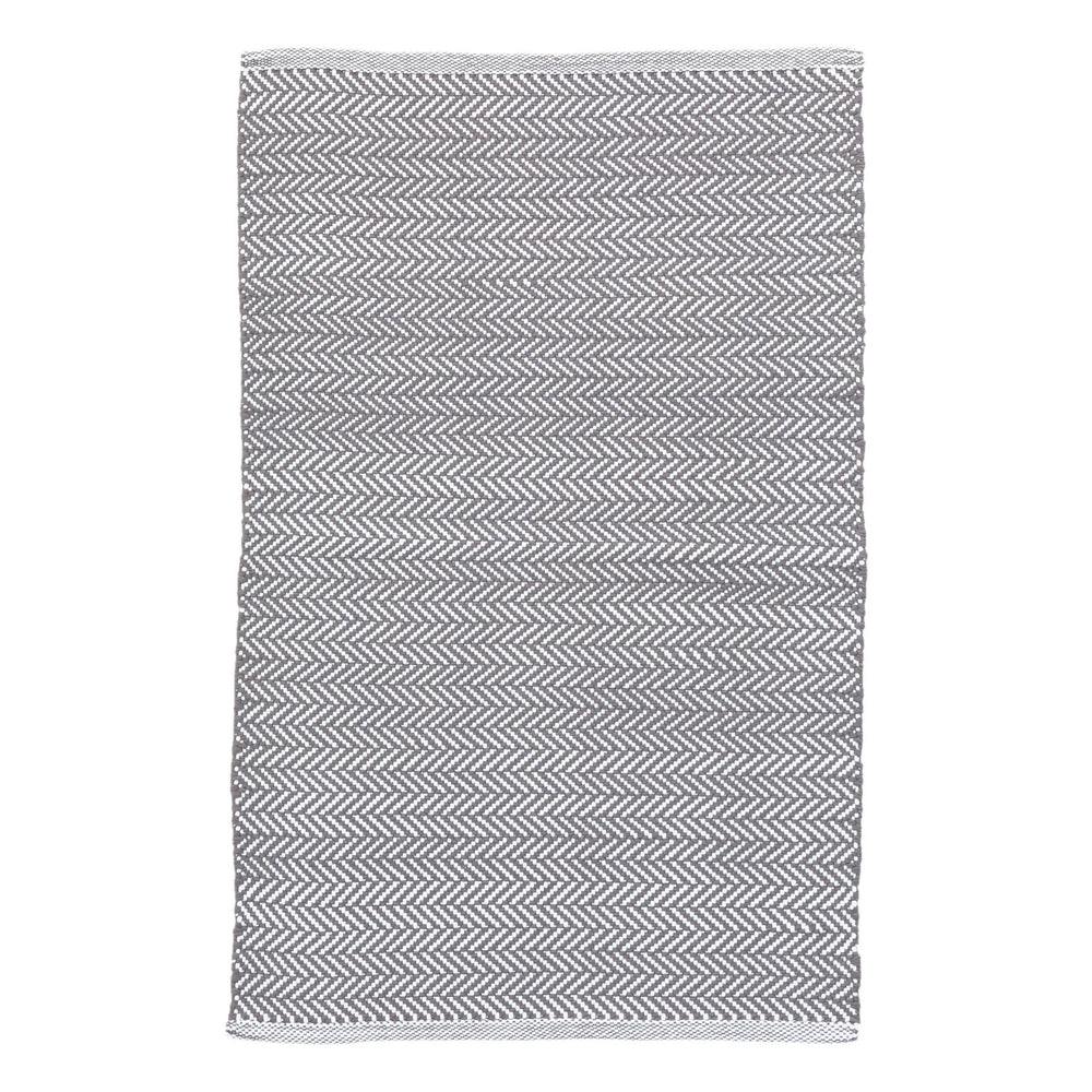 Herringbone Handwoven Indoor/Outdoor Rug | Shale/White