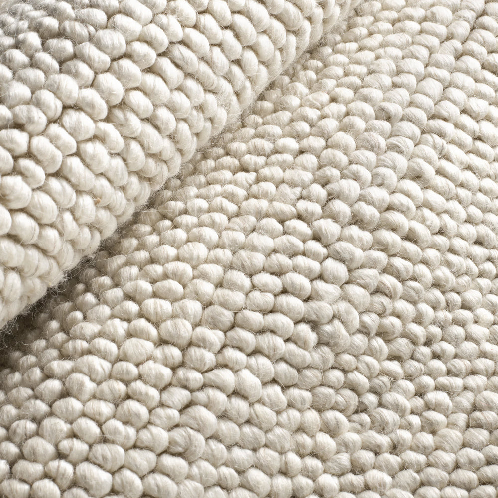 Niels Handwoven Woolviscose Rug | Ivory