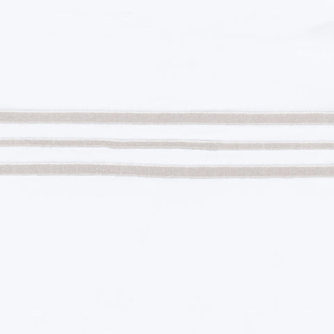 Trio Swatch | Pearl Grey