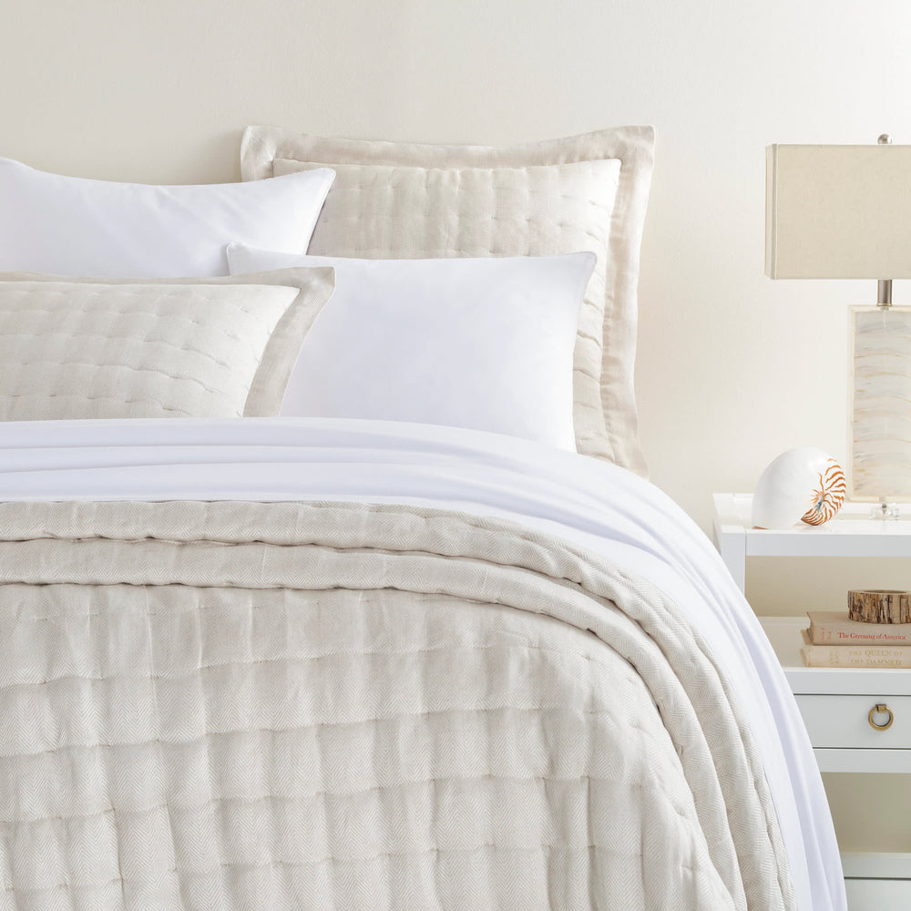Brussels Quilt | Natural