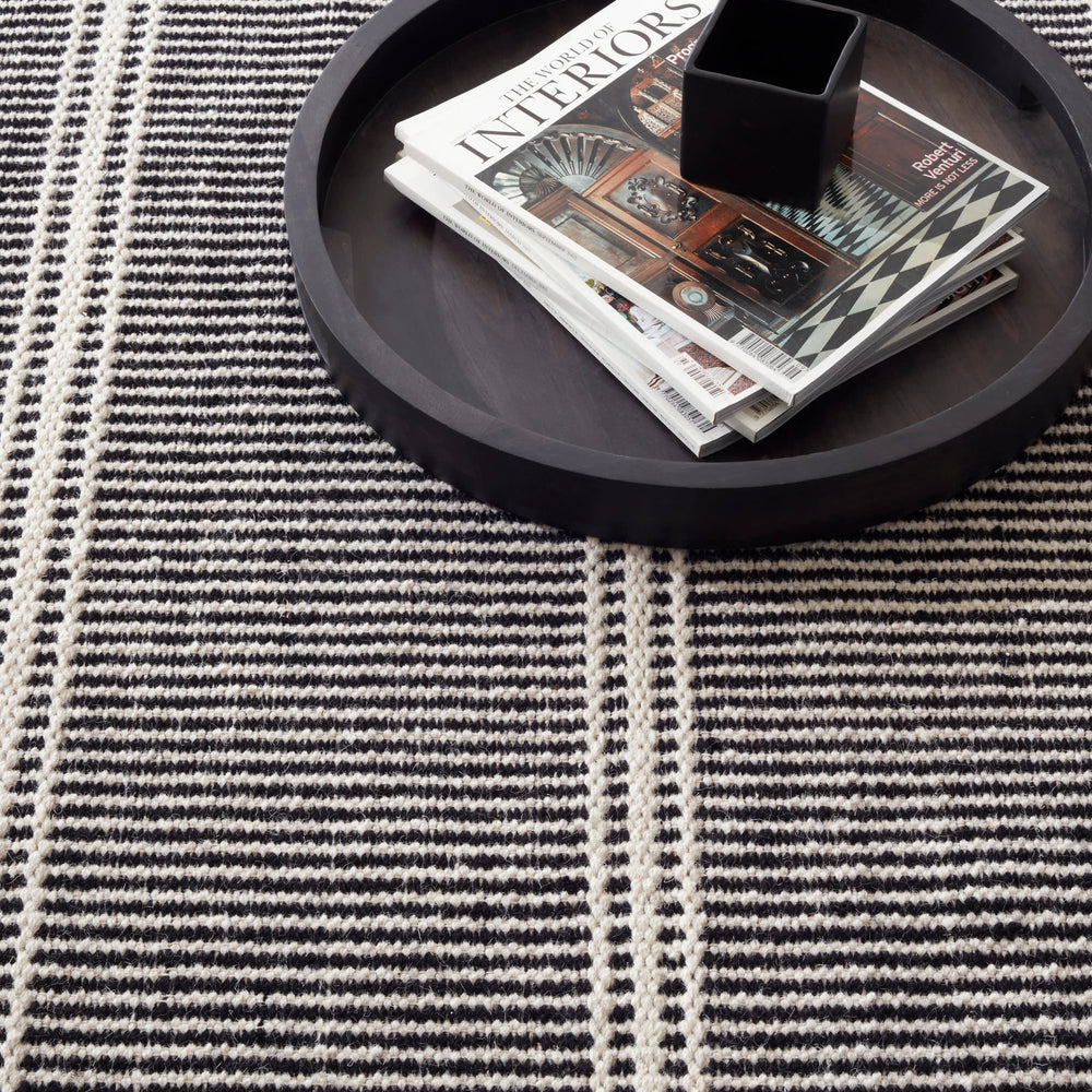Malta Handwoven Wool Rug | Black/Ivory