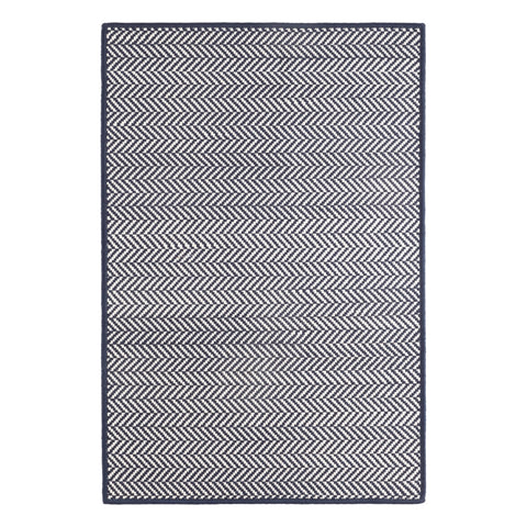 Herringbone Handwoven Indoor/Outdoor Custom Rug | Navy/Ivory