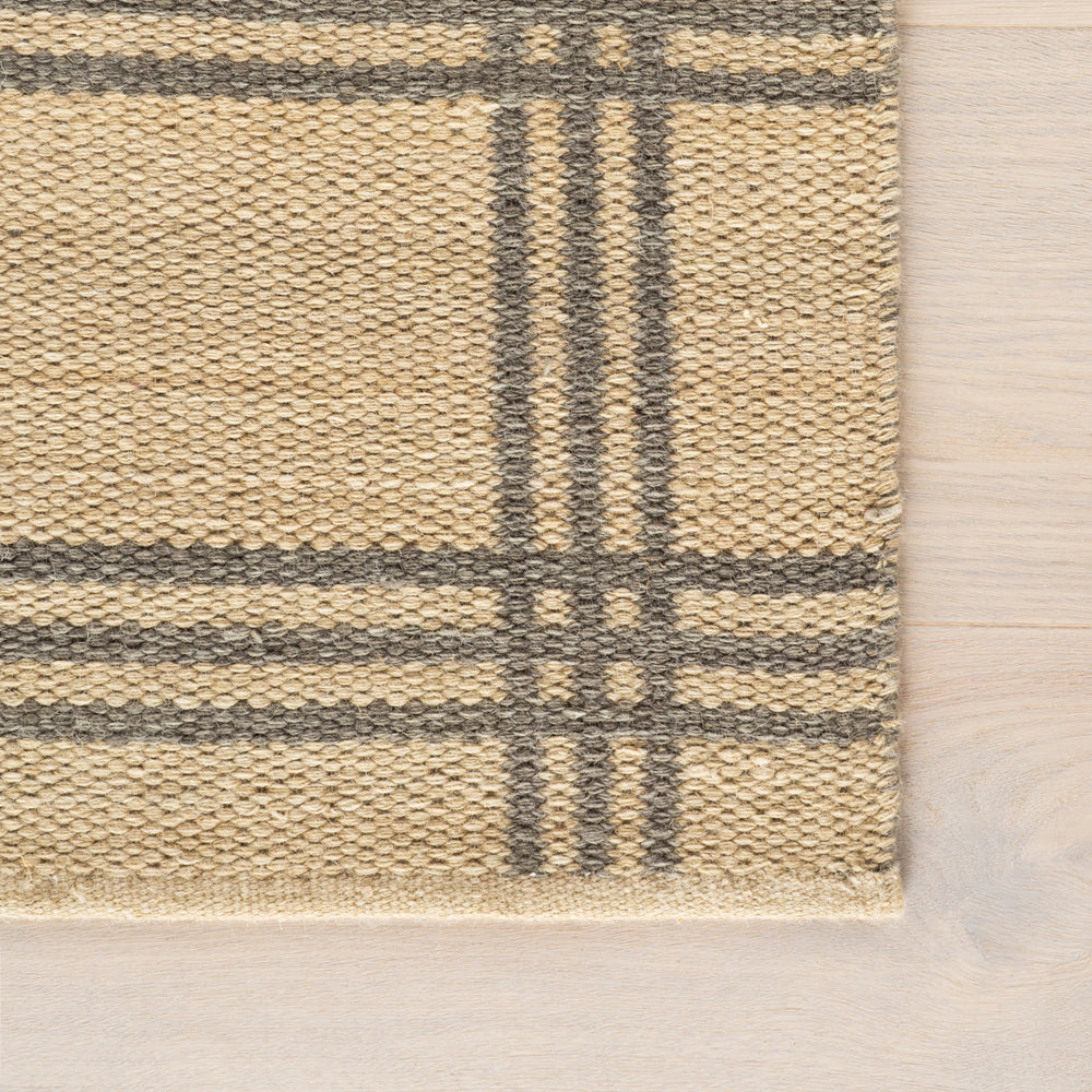 Mason Hand Woven Wool Rug | Tan