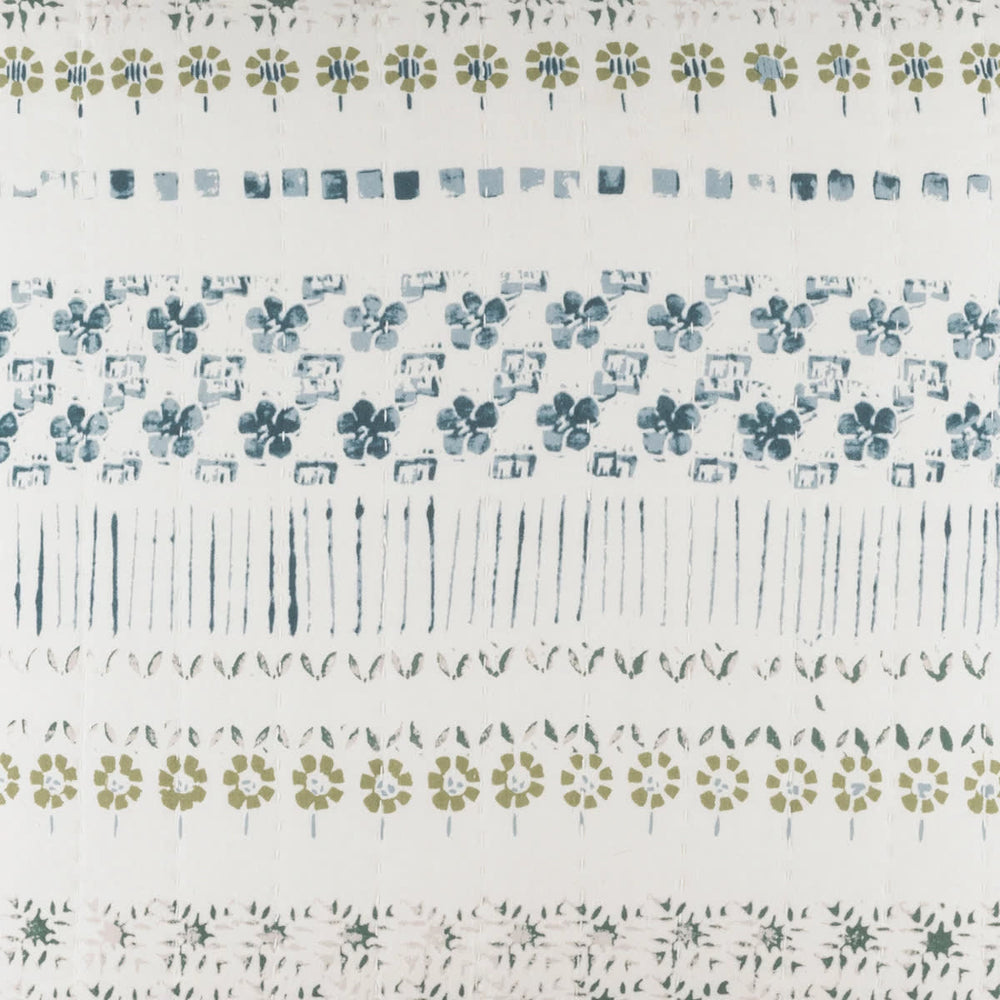 Hawthorn Swatch | Neutral