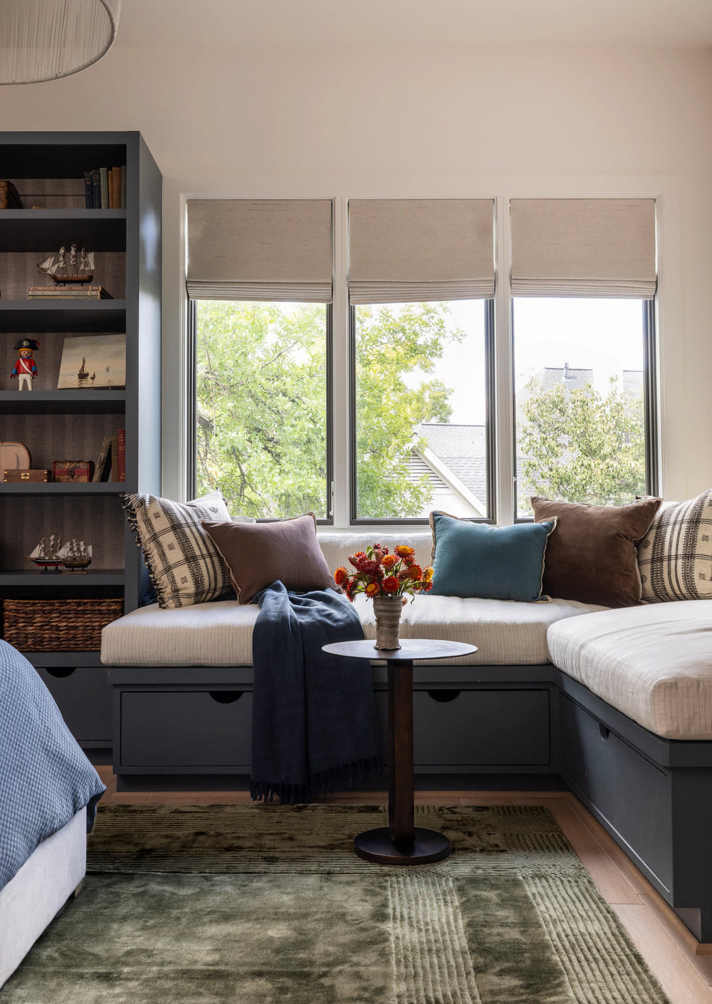 Gehry Velvet/Linen Decorative Pillow Cover | Chocolate
