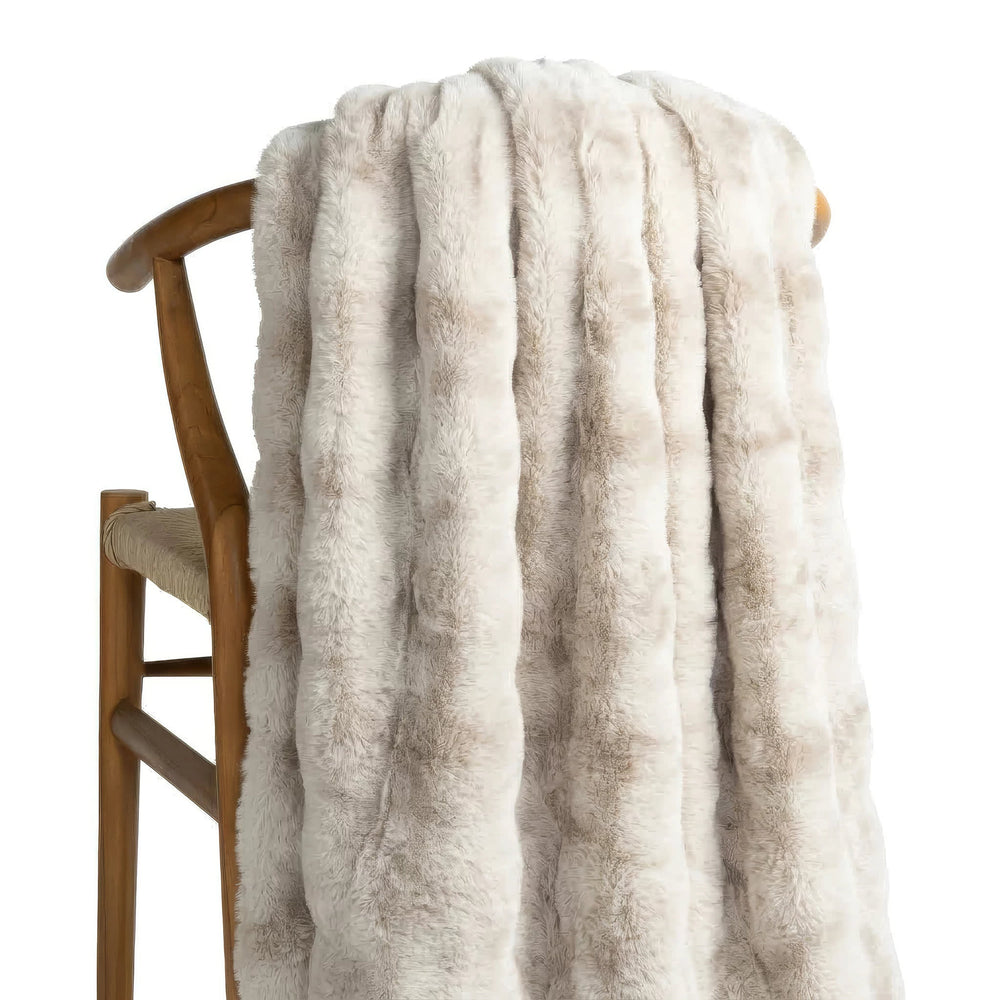 Fab Faux Throw | Silver